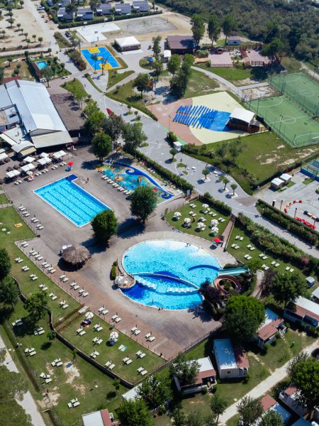 Scopri la struttura Spina Family Camping Village