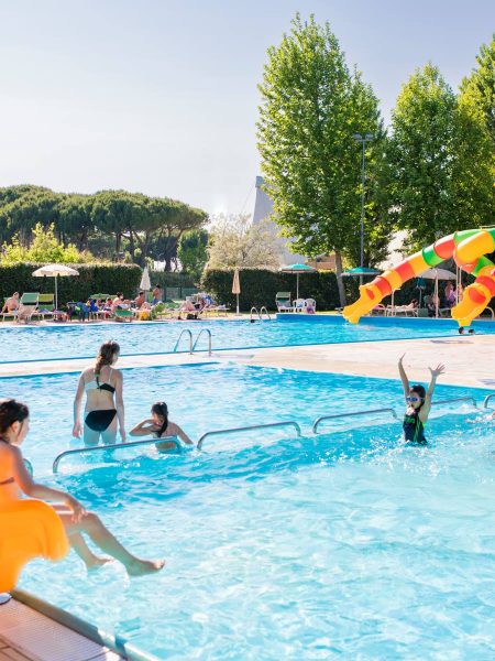 Scopri la struttura Cesenatico Camping Village